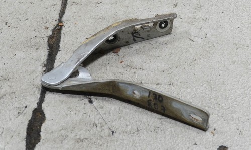 PEUGEOT 206 CC 2D Bj 2004 Motorhauben Scharnier RECHTS EZR Silber #130807-H142