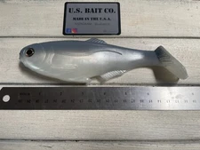 Weedless Swimbait 7.5” Color  ghost shad Lot Of 1 Bait