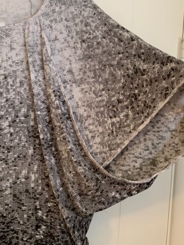 Neu mit Etikett Michael Kors Bluse (XL) bedruckt Pailletten Fledermaus Oberteil - Bild 3 von 9