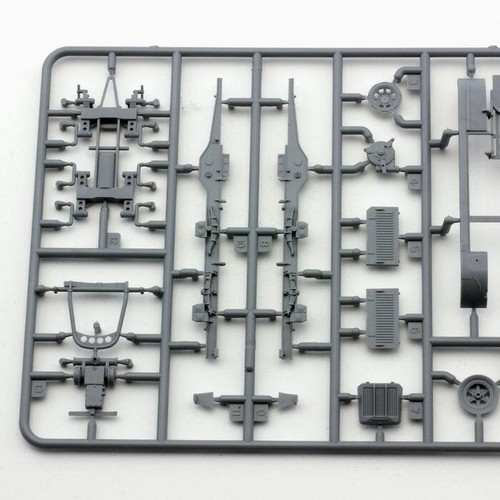 Orange Hobby G72-202 1/72 Sd.Kfz.7 Early Type Plastic kit - Picture 10 of 13