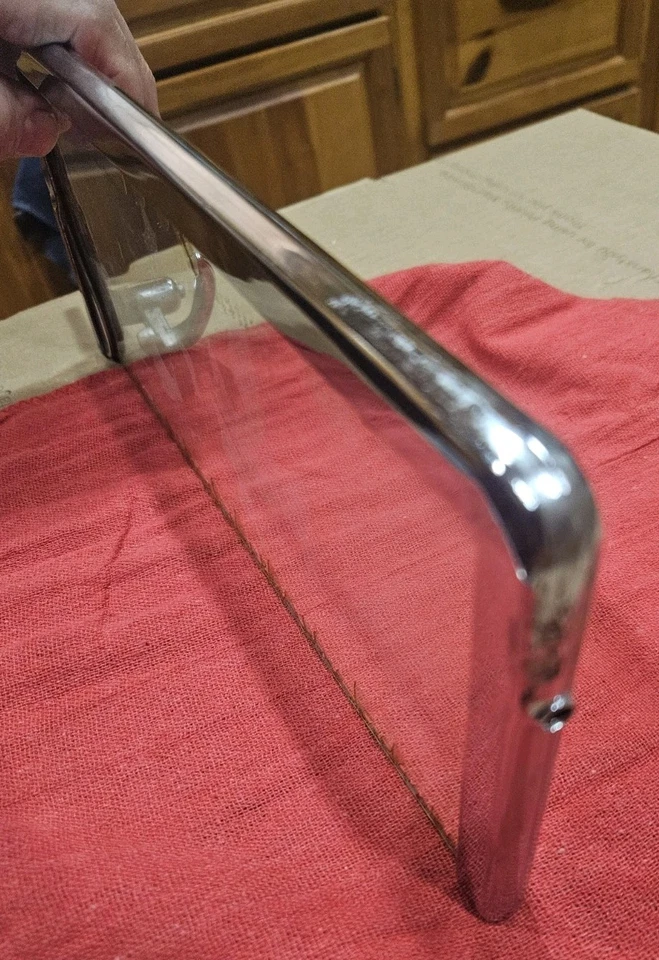 1955 1956 Ford Mercury Drivers VENT WINDOW ASSY GLASS FRAME Latch Pivot CONV HT - Image 4 of 4