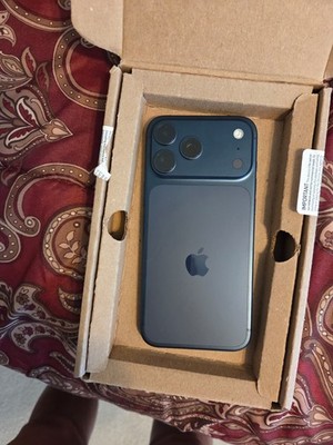Apple iPhone 17 Pro Max - 256 GB - Deep Blue (Unlocked) for sale