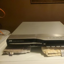 JVC DVD DIGITAL THEATER SYSTEM TH-C30 TESTED - NO REMOTE Silver
