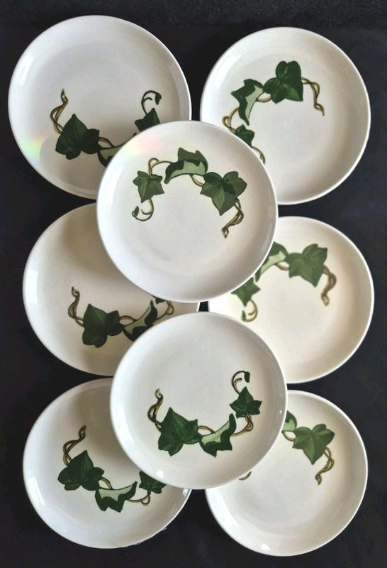 Metlox CALIFORNIA IVY 8- 6 3/8" Plates NM!