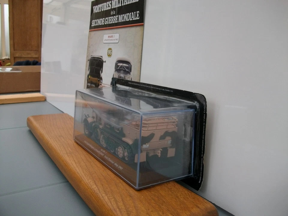 Voitures militaires 2ème GM N°95 SD KFZ.7 Luftwaffe Tunisie 1943 + sa revue - Photo 3/3