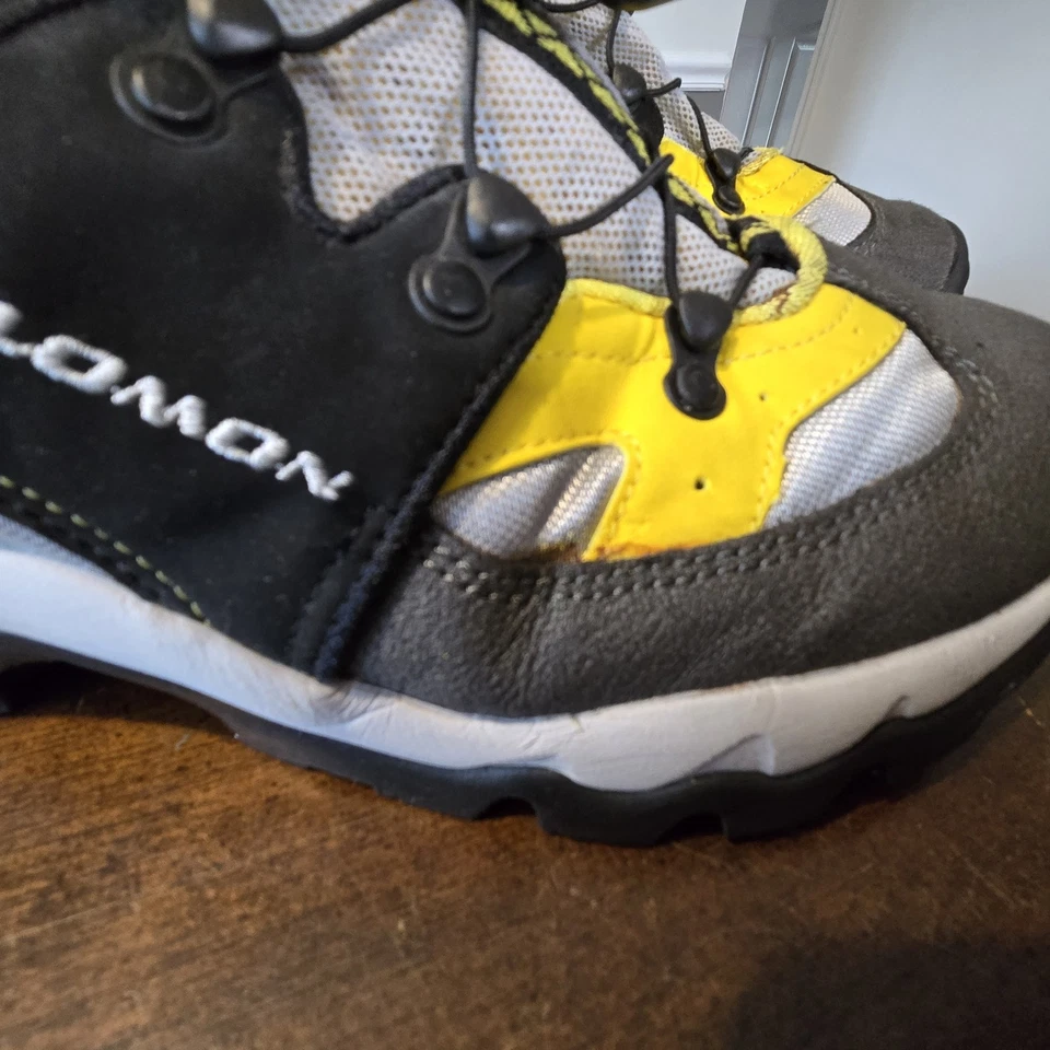 Salomon Raid Todo Terreno ContaGrip Zapatos de Senderismo Para Hombres EE. UU. Talla 10 Gris Amarillo Foto 4 de 4