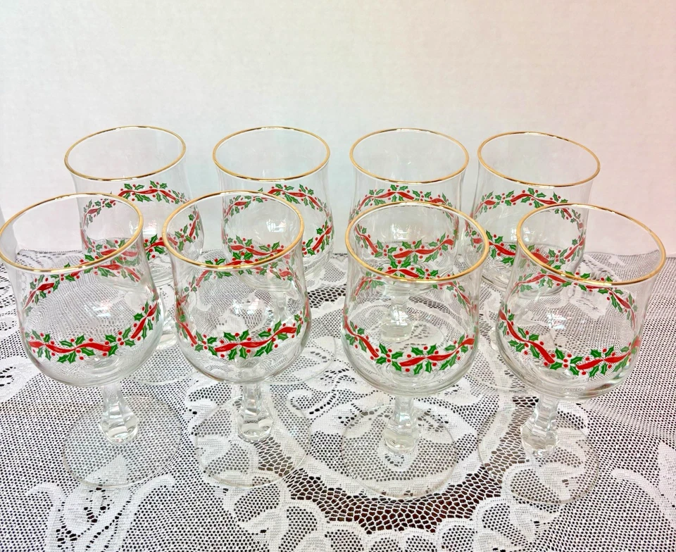 VTG Libbey Holly Berry Holiday Wine Goblets Christmas Glass Set of 8 - Image 3 of 4