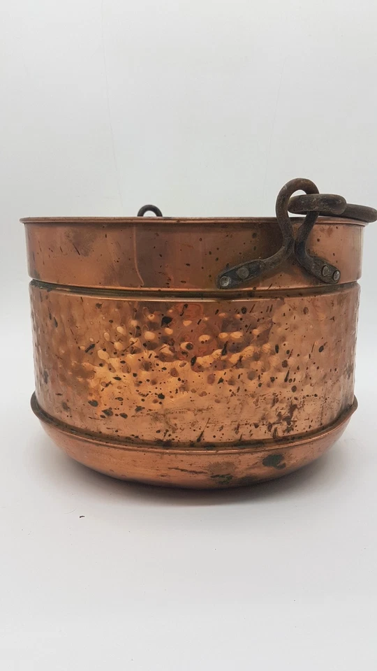 Ancien Chaudron cuivre massif Martelé NIJHOF Ø 25cm H 17cm Déco Anse en fer - Photo 3/4