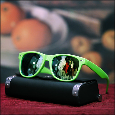 NEW UNISEX NEON SUNGLASSES RETRO BLUE RAVE TRENDY GEEK FUN  display picture 3