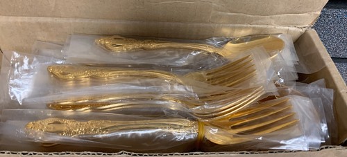 Estia | Vic 45 | Victoria 45 Piece Set Gold Plated Flatware | New | Ships Fast - Picture 3 of 3