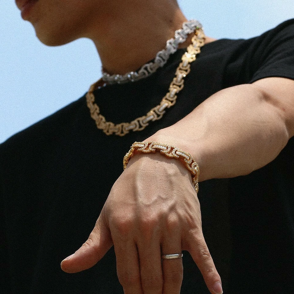 Brazalete de cadena cubana Miami baguette de cadera Ice Out Hop de circonita cúbica chapado en oro de 14 k 8 pulgadas 5AAA+ Foto 3 de 3