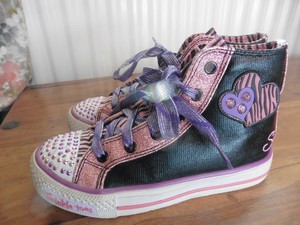 skechers twinkle toes size 13
