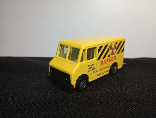 Vintage 1976 Hot Wheels Homer Simpson Nuclear Waste Danger Truck w/ Eye Glass B1