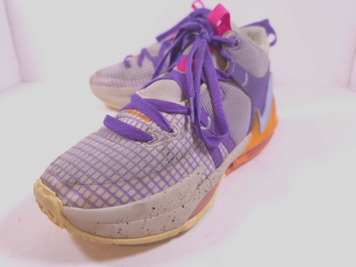 Nike LeBron Witness 7 Size 4.5Y Purple DQ8650 101 Basketball Shoes Sneakers Boys - Picture 2 of 13