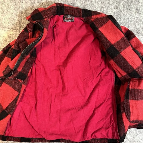 Vintage Johnson Woolen Mills Wool Jacket Hunting Red Plaid Mackinaw 36/38 - Picture 3 of 16