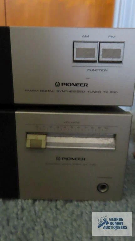 PIONEER FM/AM Digital Tuner TX-930 AND PIONEER Amplifier SA-73o - Image 2 of 3