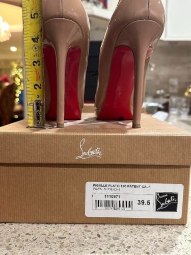 $795 CHRISTIAN LOUBOUTIN Patent BIANCA Beige Nude 39.5 Shoes Heels Pumps
