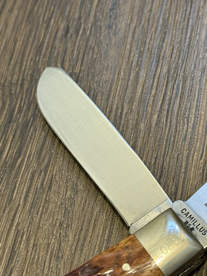 Camillus 1988 年 NKCA 夹具骨巨型捕手口袋刀,限量版 #L0866 — 第 3/4 张图片