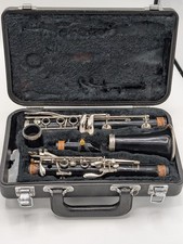 Yamaha 20 Clarinet Made In Japan with Case Included Nice Clean Condition