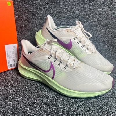 Nike Laufschuhe Herren Größe 8 Air Zoom Pegasus 39 DH4071-101 UVP 120£