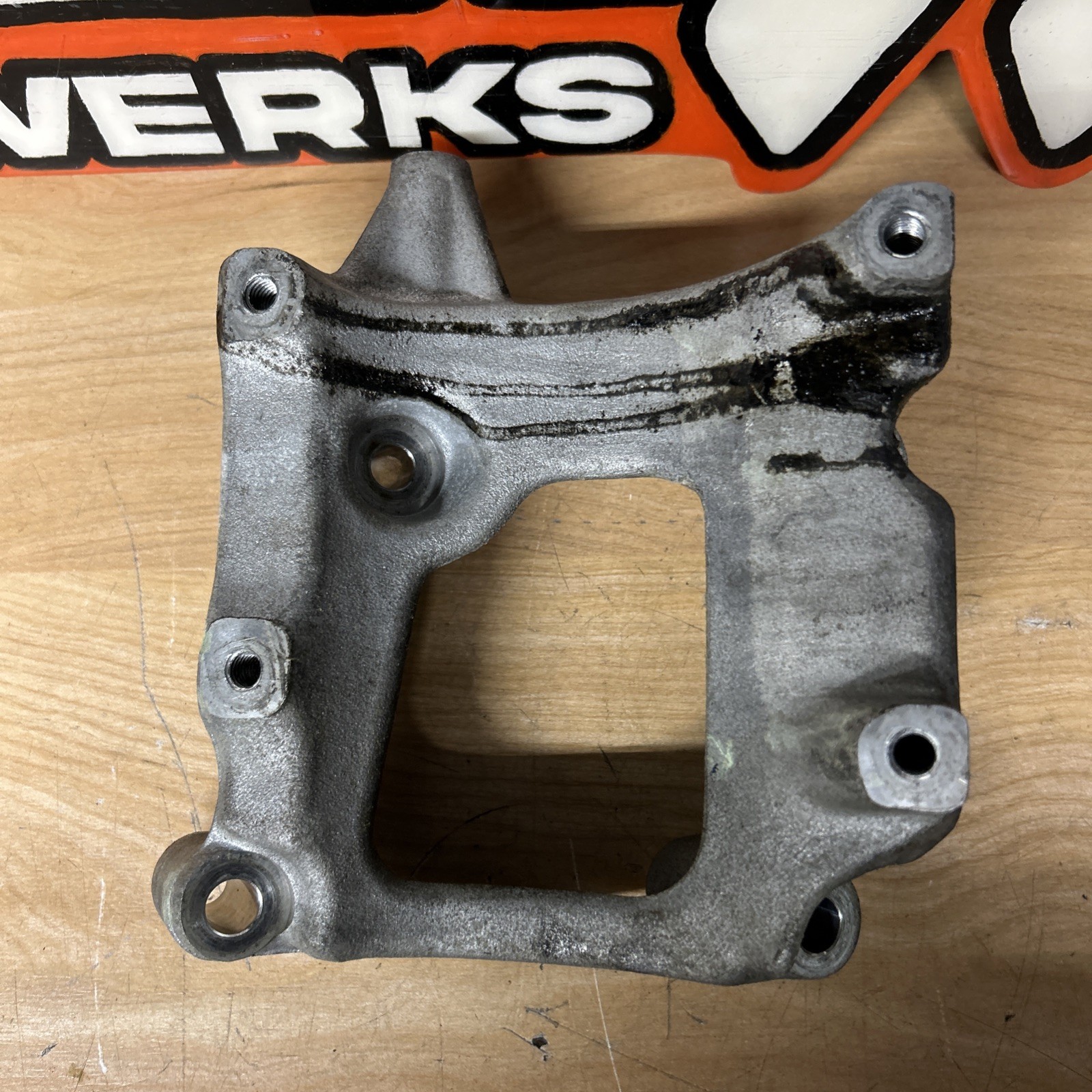 AC Compressor Bracket 97-05 ACURA NSX C30A C32B OEM