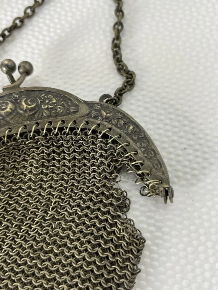 Lote de 3 bolsas de troca com miçangas/corrente diversas veja fotos desgaste/manchas - Imagem 4 de 4