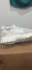 Nike Bowerman Men s White Mesh Low Top Lace-U...