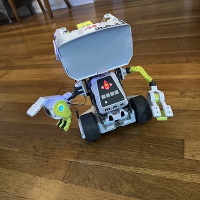 meccano max robot