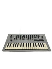 KORG Minilogue Analog Polyphonic Synthesizer Keyboard Tested Japan