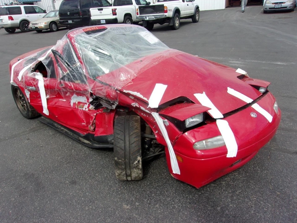 Air Flow Meter 4 Cylinder Fits 92-96 MAZDA MX-3 30351317 Foto 3 de 4