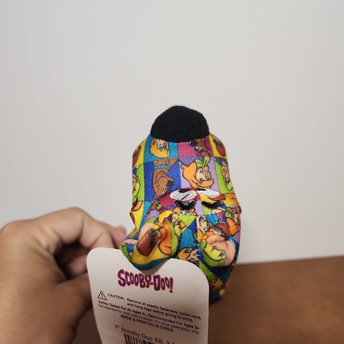 Rare Unique 9 inch Scooby Doo Plush WB Multi Color patches with Charaters - Picture 12 of 14