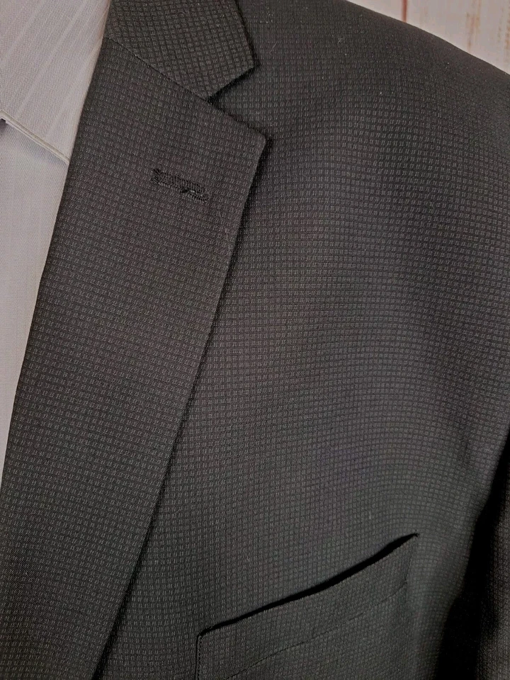 Stacy Adams 2 Piece Suit 52R/S 44X24 Black Check Double Vented Shortened - Image 3 of 4