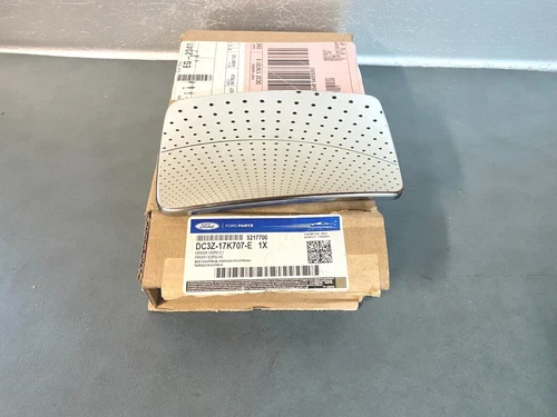 Ford OEM NOS DC3Z-17K707-E Outside LH Lower Mirror 2013-2016 F-250 Super Duty