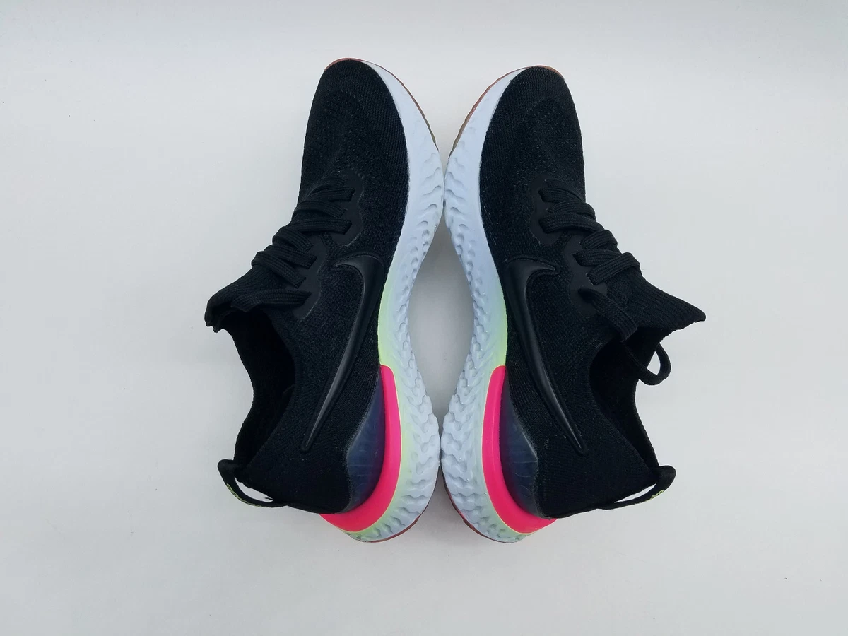 Nike epic react top flyknit 2 size 5.5