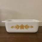 Vintage Pyrex Gold Butterfly Loaf Pan 913  Casserole Made In USA. 10 X   4 X 3