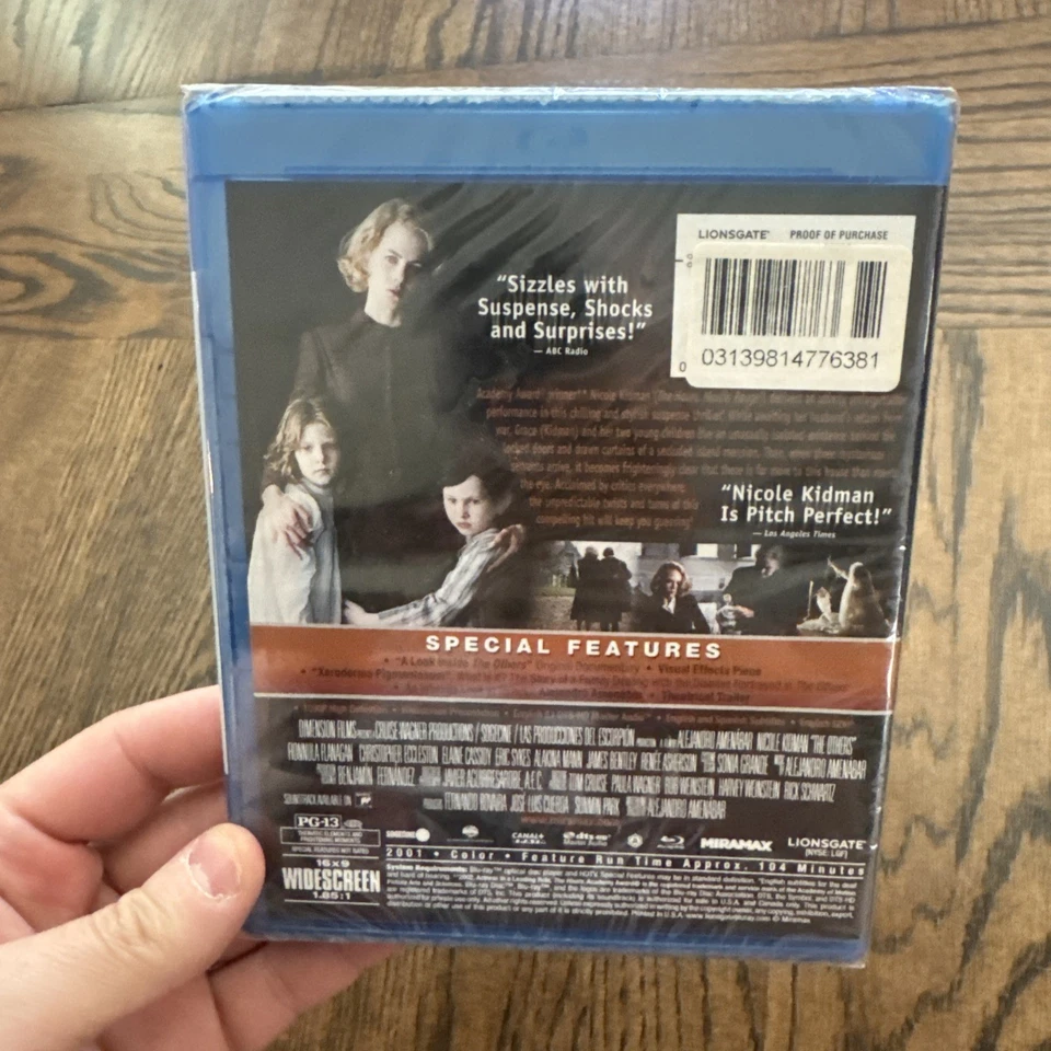 The Others (Blu-ray, 2001) Nicole Kidman OOP RARE NEW SEALED - Image 2 of 4