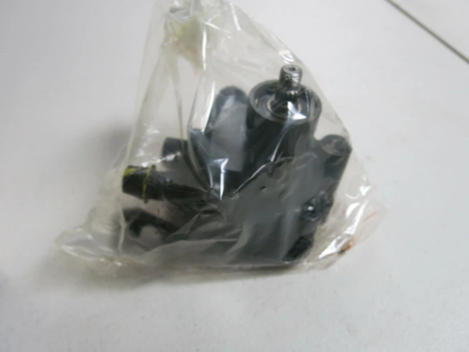 Nos ARC Reman Power Steering Pump (30-5616) - Image 2 of 3