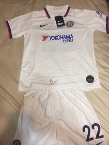 pulisic white chelsea jersey