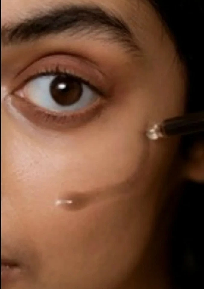 🌟The Body Shop Himalayan Charcoal Skin Clarifying Night Peel 30ml🌟BRAND NEW - Image 3 of 3