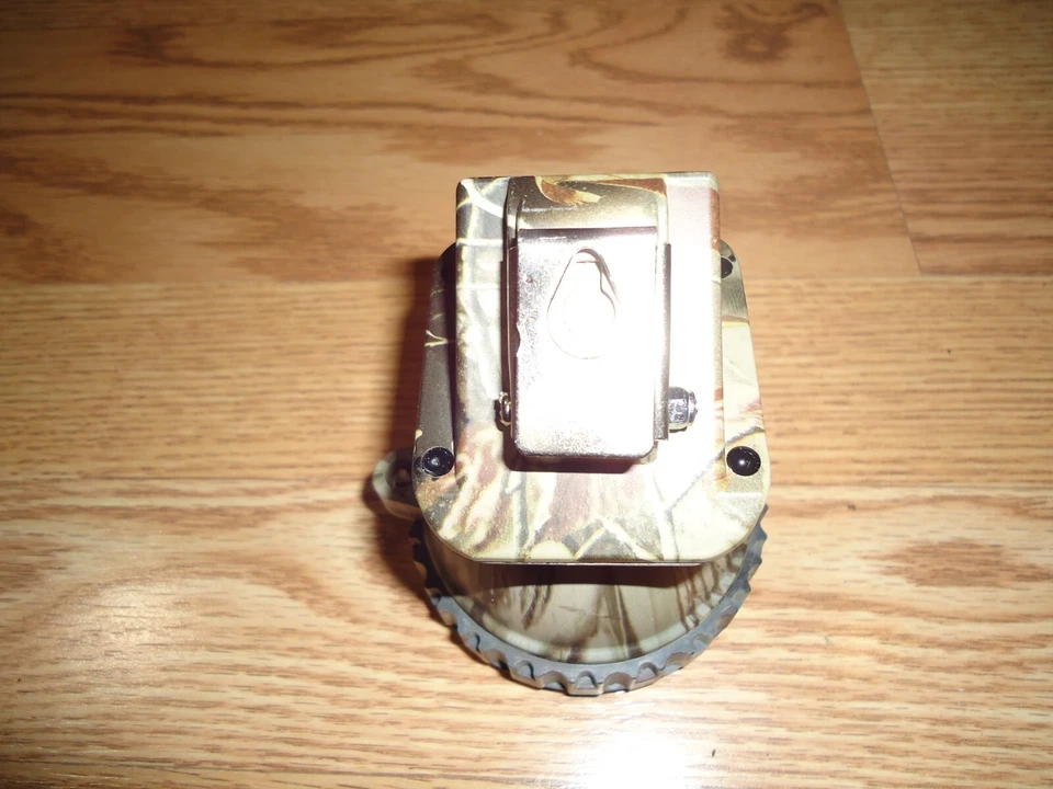 LED Coon Hunting Light  CAMO 4 SETTING  WITH FLICKER LIGHT - Image 3 of 3