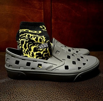 Vans Trek Slip On - gray - US Mens Size 9 with Extra