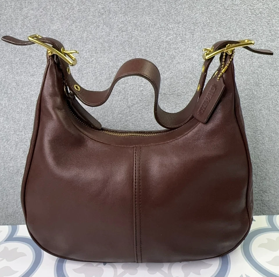 Antiga Bolsa de Ombro Coach 9342 Zoe Legacy Couro Marrom Hobo Ferragem Bronze Y2K - Imagem 4 de 4