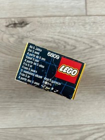 LEGO Space 6809 XT-5 and Droid (1988) New and Sealed Classic Space Legoland.