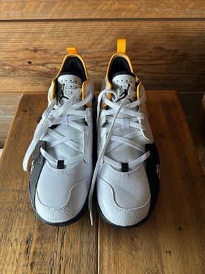 NIKE JORDAN STAY LOYAL 2 White Black Gr. 45,5  US 11,5