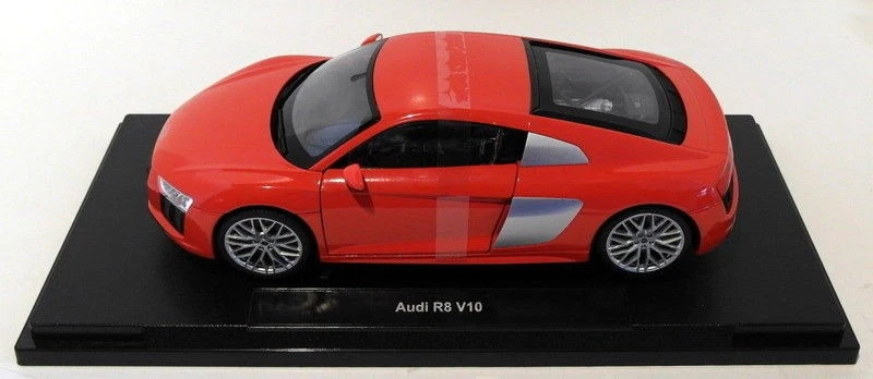 Welly 1/18 Scale Diecast 18052W - Audi R8 V10 - Red - Image 4 of 4
