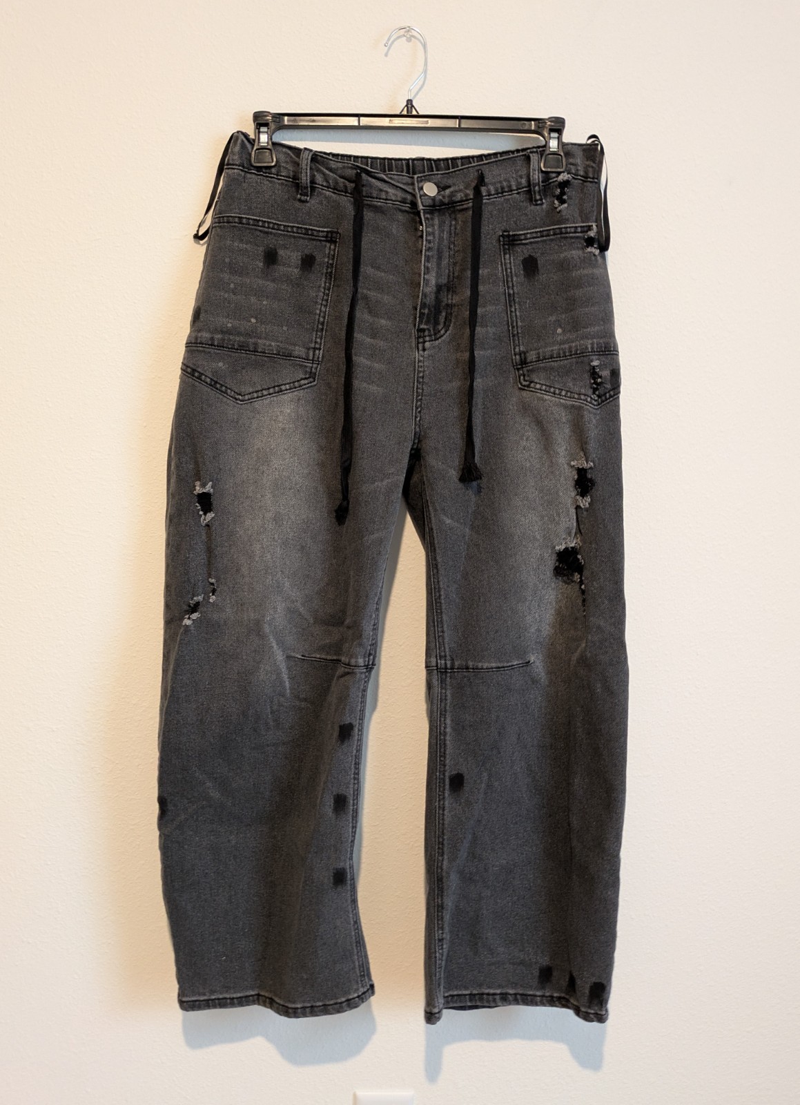 Blue Velvet Women's Black Distressed Denim Barrel Leg Jeans Size XL