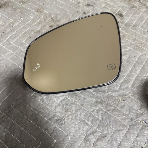 OEM  2020-2025 Highlander LH Replacement Mirror Glass with Heat and Blind Spot