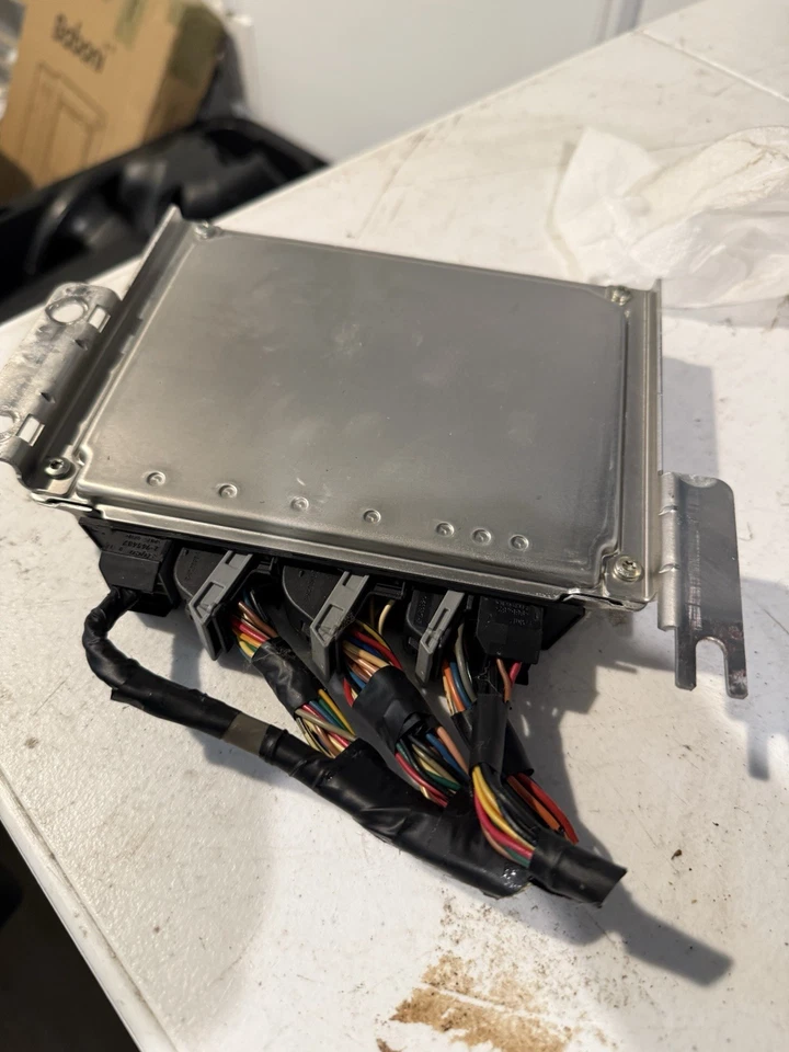 Módulo de control del motor Hyundai Santa Fe 2000-2006 ECU ECM 2,7 L 39109-37550 Foto 4 de 4