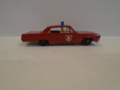 Chevrolet Fire Chief Car Matchbox 20 - Imagen 4 de 7