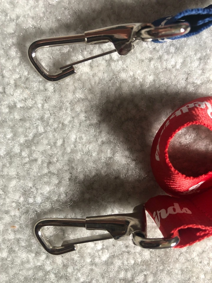 Lot of 4 St Louis Cardinals MLB Lanyard Neck Tag Keychain ID Keys Ticket Holder - Image 3 of 3